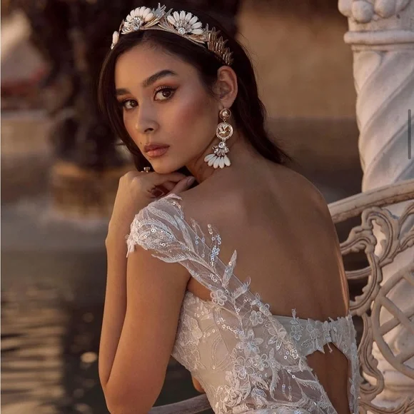 Ashlee Lauren | Accessories | Gold Bridal Crown And Matching Earrings | Poshmark Ashlee Lauren | Accessories | Gold Bridal Crown And Matching Earrings | Poshmark